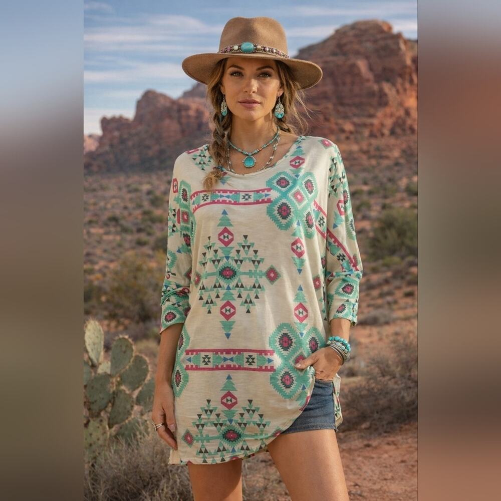Fascination Boutique Southwestern Aztec Print Tunic Top Sz. S